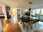 Rocco Real Estate GmbH Einzigartige Dachmaisonette Riedikon – Luxusleben in Seenähe